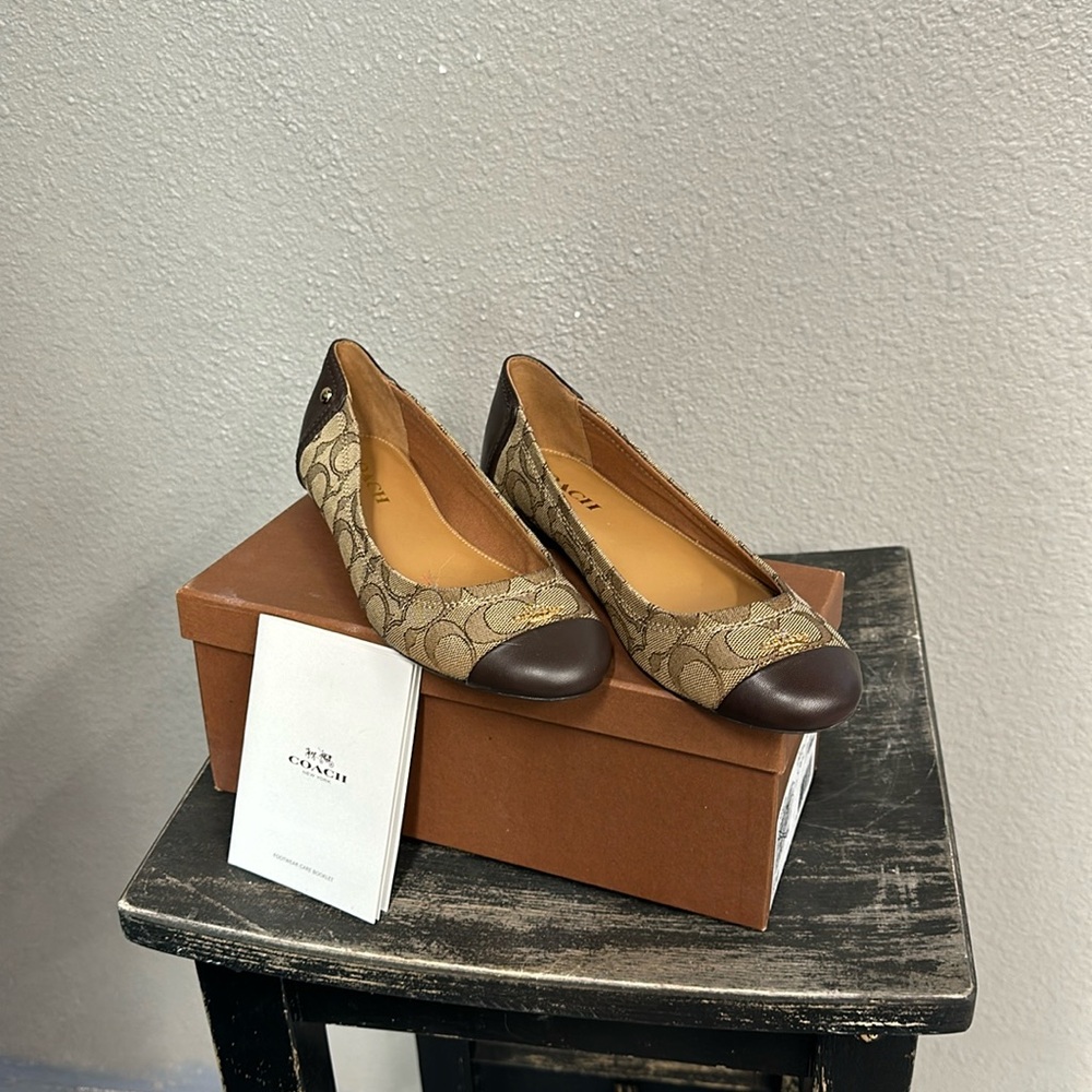 Coach Flats NIB